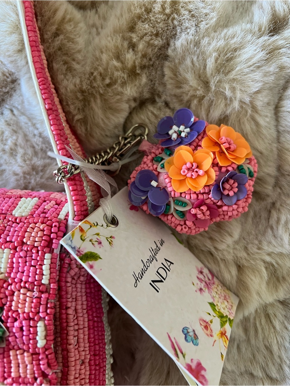 NEW VIRAL Floral Beaded Gingham Shoulder Bag Handmade in India - Picture 2 of 8